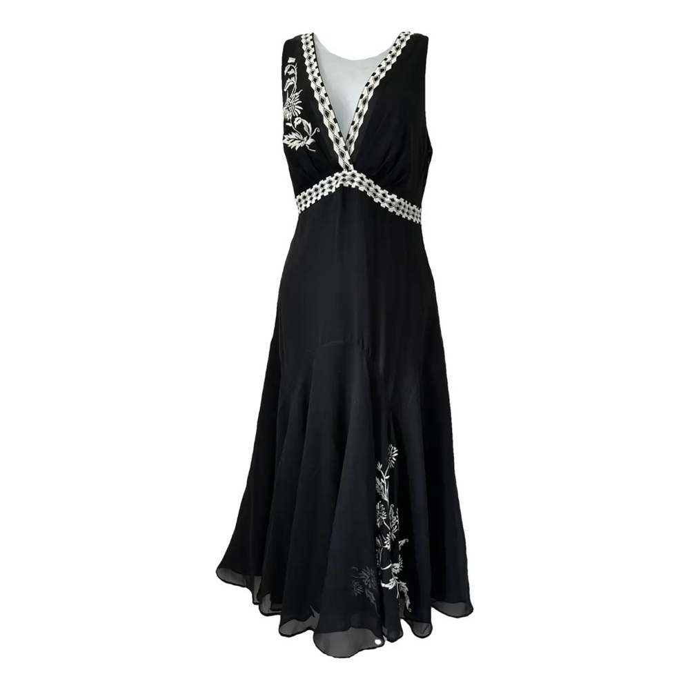 NWT Ted Baker 100% Silk Elegant Black Embroidered Dress